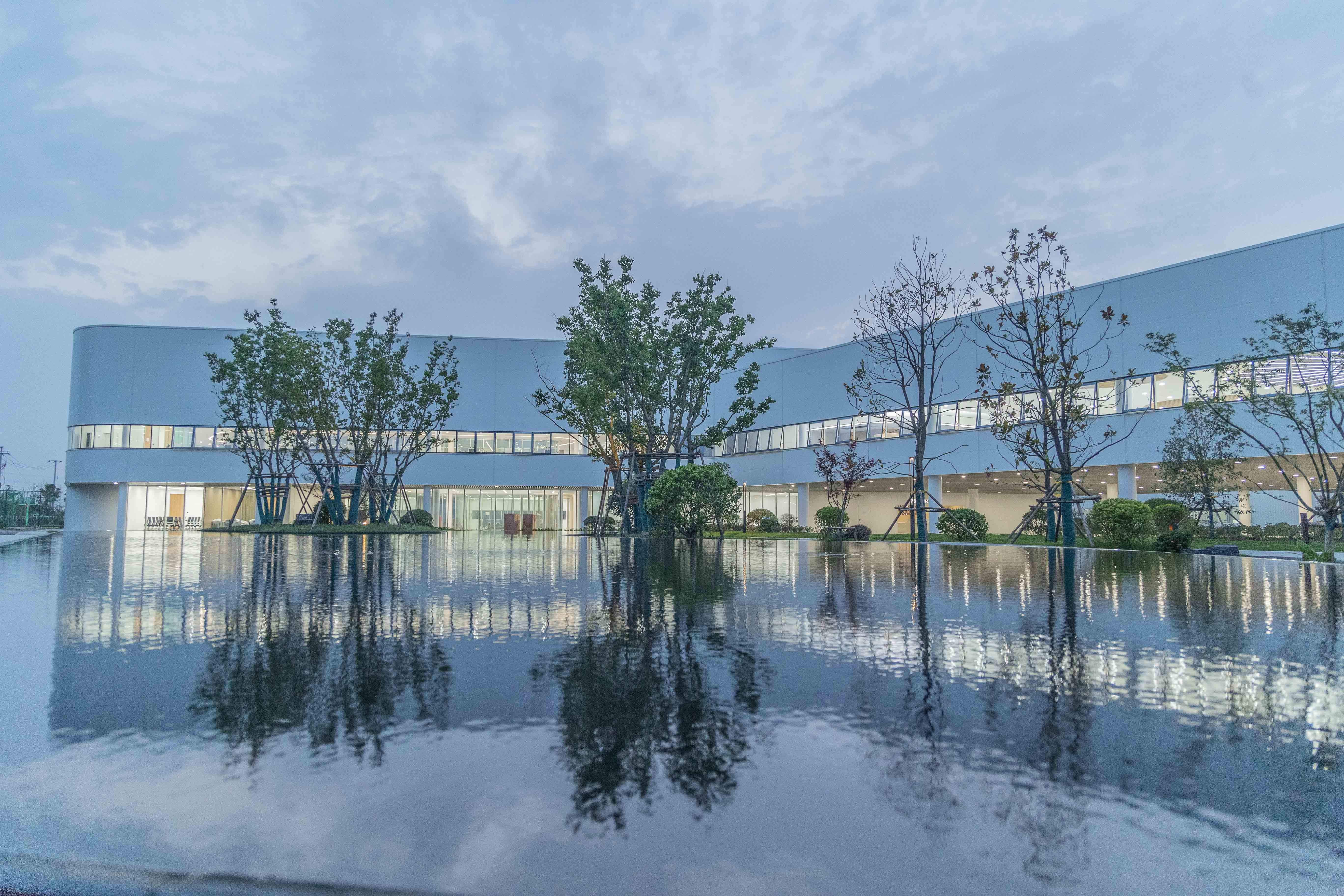 COMPANY  POSITIONING